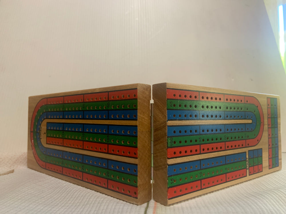 Folding Cribbage Board with 9 Pegs